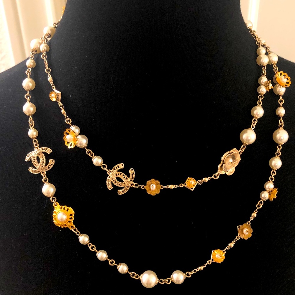 Chanel NEW Authentic 2018/C Long “Spring Luxe” Necklace for Multiple Styling